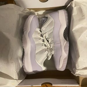 Jordan Retro Pure Violet